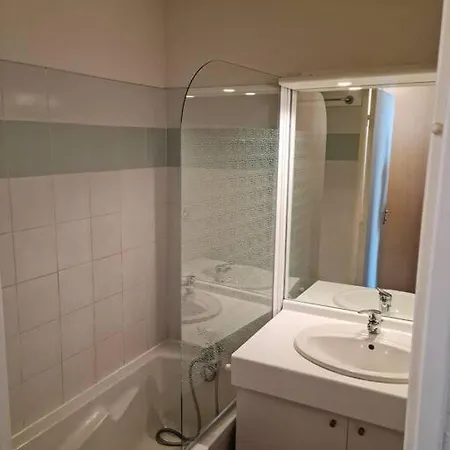 1 Chambre, Calme, Vue Degagee, La Foux * Ла-Фу